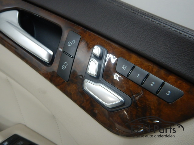 Mercedes Benz CLS W218 Interieur Leder Seidebeige Dashboard