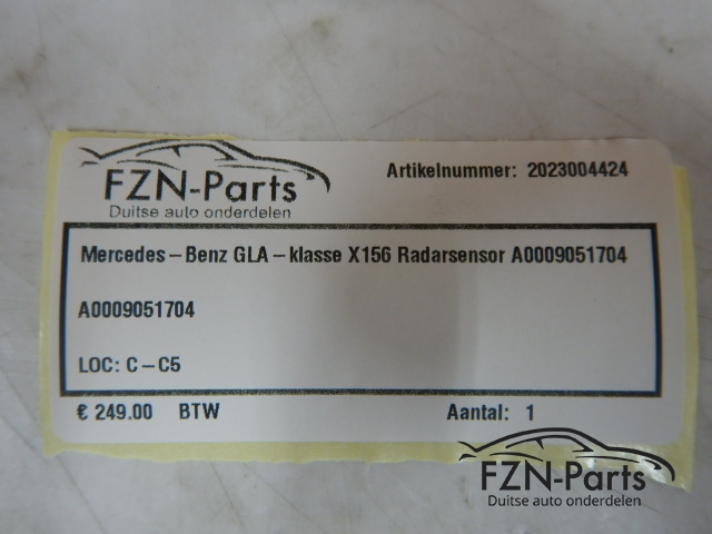 Mercedes-Benz GLA-Klasse X156 Radarsensor A0009051704