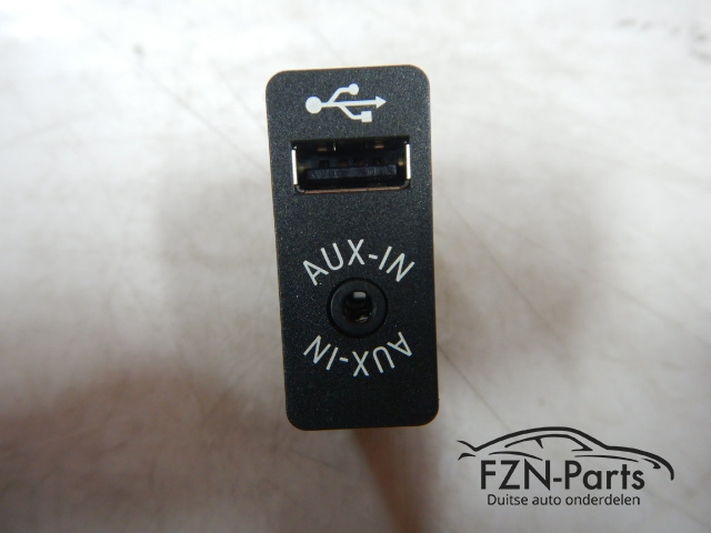 BMW X1 F48 AUX/USB Aansluiting Multimedia