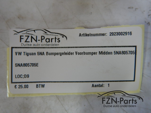 VW Tiguan 5NA Bumpergeleider Voorbumper Midden 5NA805705E