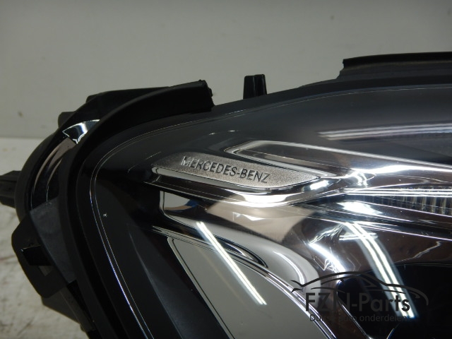 Mercedes-Benz GLC-Klasse A253 Intelligent Koplamp Rechts