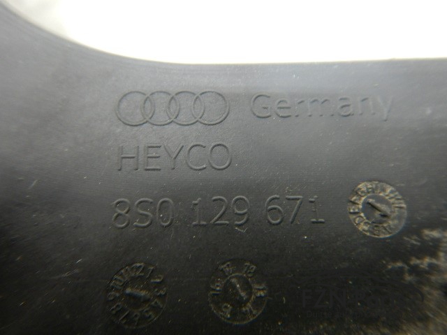 Audi TT 8S Luchtfilter Steun Beugel 8S0129671