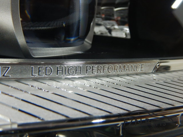 Mercedes Benz CLS LED High Performance Koplamp Rechts A2189068202