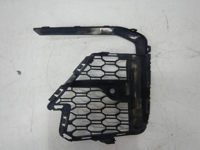 BMW X7 G07 M bumperinleg rechts 51118745740 51118069890 