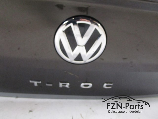 VW T-Roc 2GA Achterklep LB8R Black Oak Brown Metallic