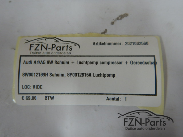 Audi A4 / A5 8W Schuim + Luchtpomp Compressor + Gereedschap