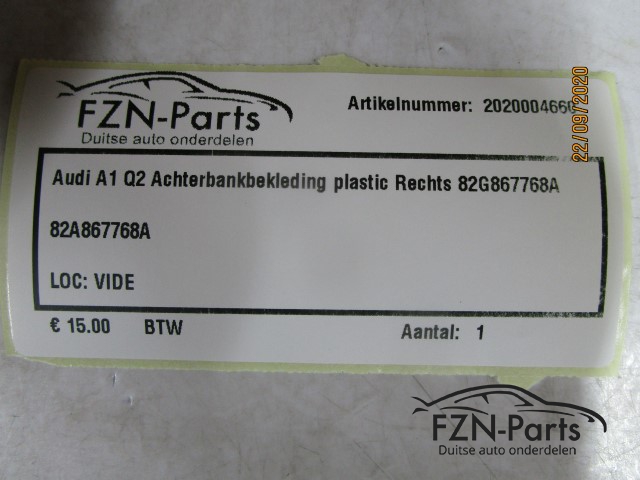 Audi A1 82A Achterbankbekleding plastic Rechts 82G867768A