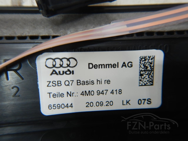 Audi RSQ8 4M Instaplijsten Set Verlicht 4M8947405B