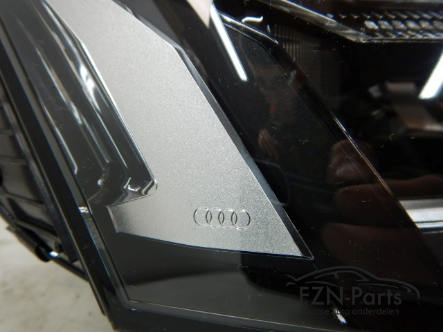 Audi A5 8W Facelift VOLLED Koplamp Rechts 8W6941012