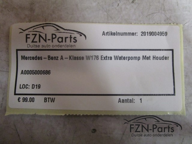 Mercedes-Benz A-Klasse W176 Extra Waterpomp Met Houder