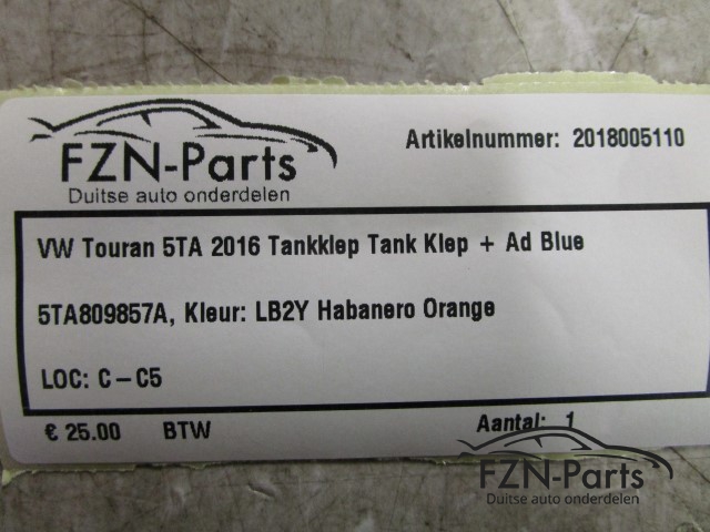 VW Touran 5TA 2016 Tankklep Tank klep + AD Blue