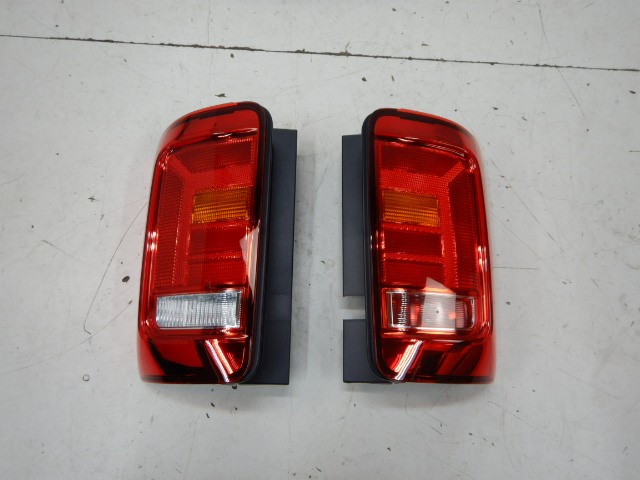 VW Caddy 2K Achterlichten Set L+R NIEUW! 2K1945096AD 2K1941095Q