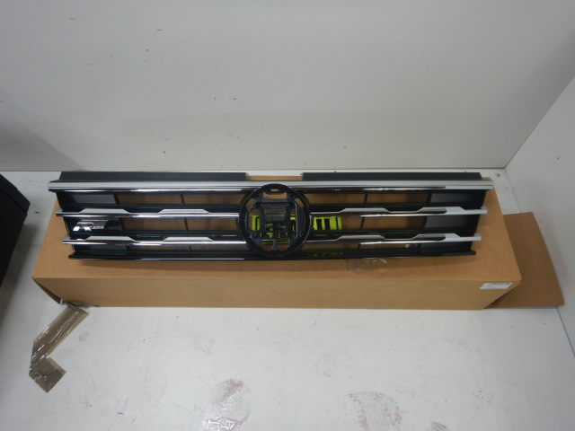 VW Tiguan 5NN/5NA R-Line Grille 5NN853651L NIEUW