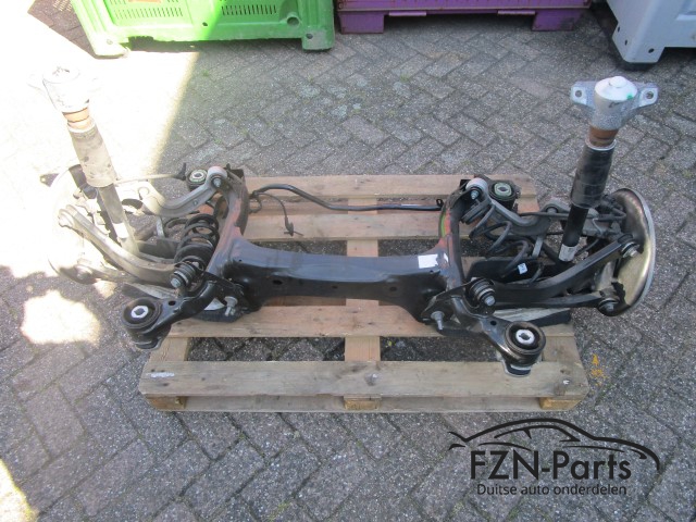 Audi A4 8W Achteras Compleet Subframe Fusee 8W0513028G