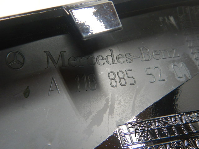 Mercedes-Benz CLA-Klasse W118 AMG-Line Voorbumper Inleg set
