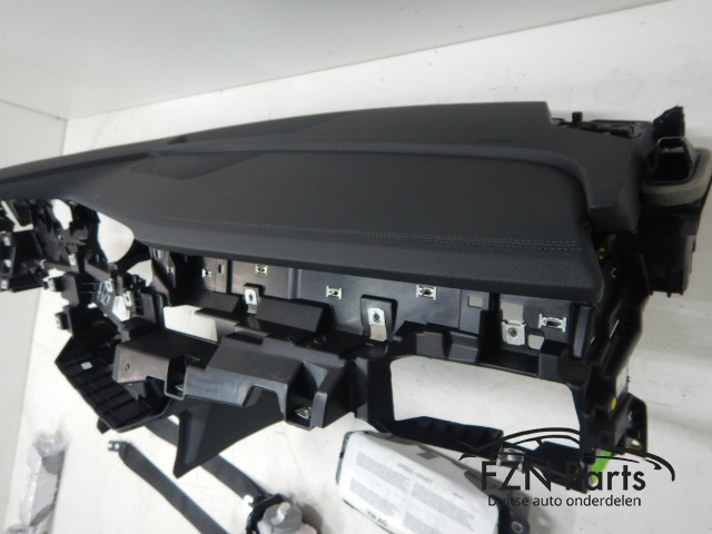 Audi E-tron 4KE Airbagset Dashboard Leer
