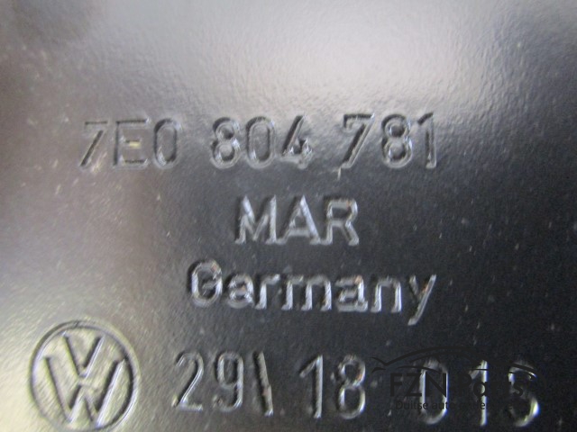VW Transporter T5 / T6 Accubak Bak 7E0804781