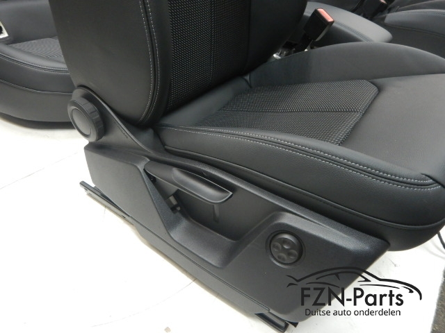 Audi Q2 81A Facelift S-line Interieur Leer / Stof
