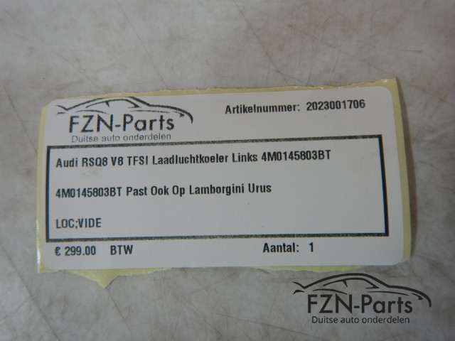 Audi RSQ8 V8 TFSI Laadluchtkoeler Links 4M0145803BT
