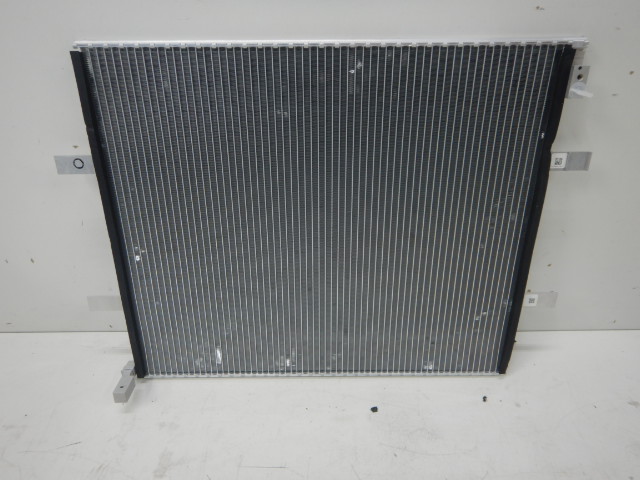 VW ID3/ID4/ID5 Condensor 1EA816515B