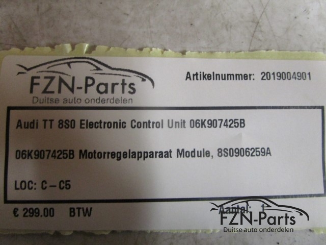 Audi TT 8S0 Electronic Control Unit 06K907425B