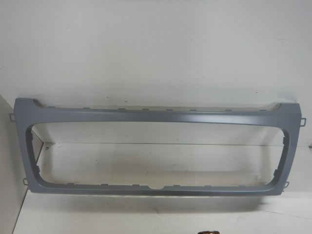 Mercedes-Benz G-Klasse G63 W463 Grille Frame A4638885200