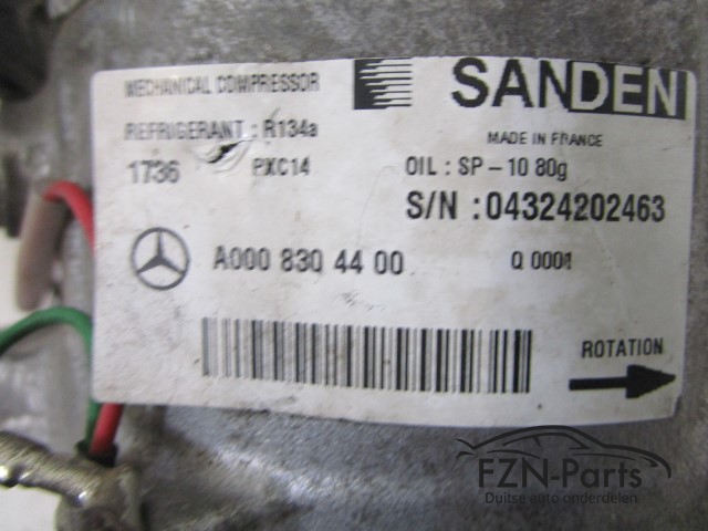 Mercedes-Benz C-Klasse W205 Aircopomp A0008304400
