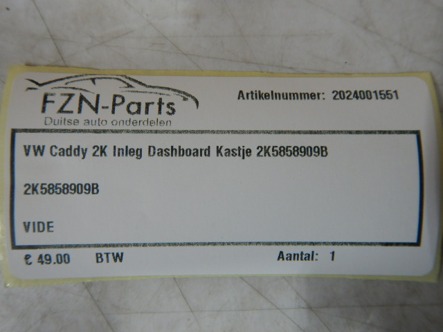 VW Caddy 2K Inleg Dashboard Kastje 2K5858909B