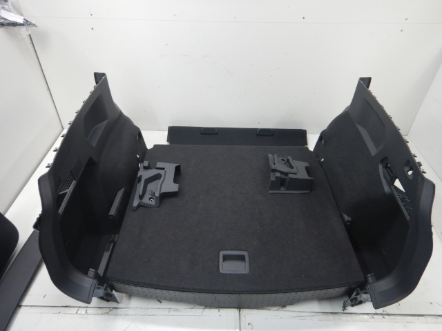 VW Tiguan 5NN Allspace Achterklep Bekleding+ Instap+ Laadvloer 5NN858857C 5NN868077A 5NN858855A 5NN867033BM