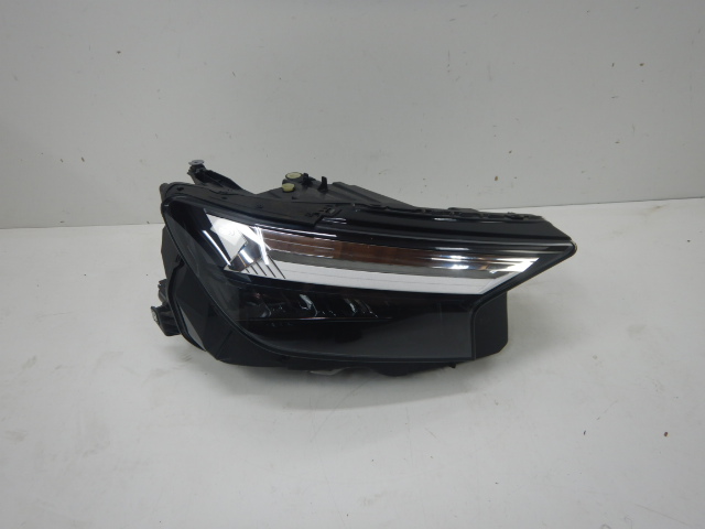 Audi Q4 89A VOLLED koplamp Rechts 89A941034