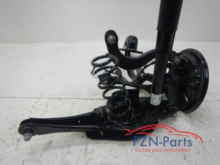 Wielophanging rechts-achter Volkswagen Golf (22729615)