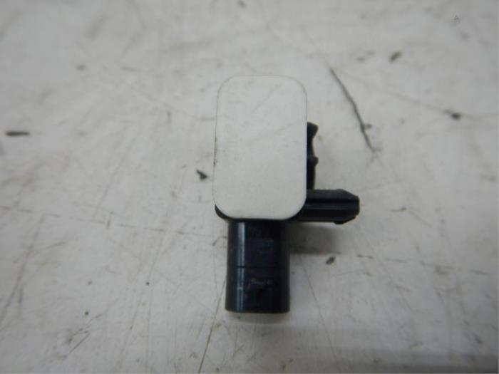 Voetganger Crash sensor Mercedes B-Klasse (22745744)