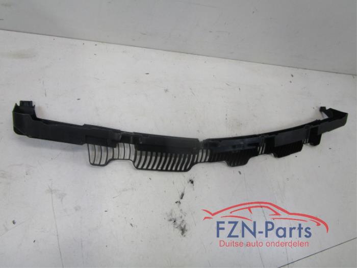 VW Golf 7 Bumpergeleider Achterbumper Midden