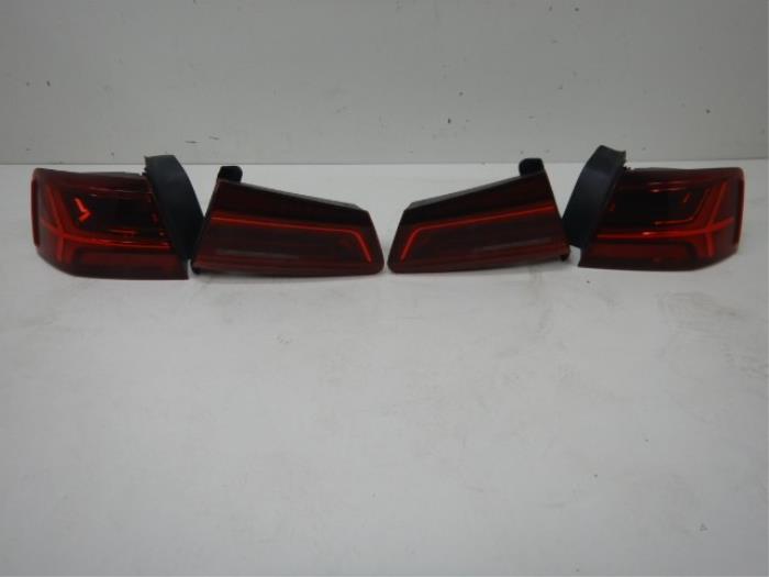 Audi A6 4G Sedan Facelift Dynamisch LED Achterlichten Set