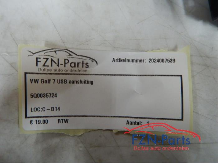 AUX/USB aansluiting Volkswagen Golf (22740953)