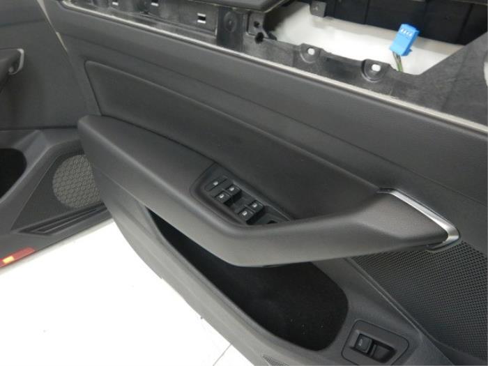 Bekleding Set (compleet) Volkswagen Arteon (22742407)