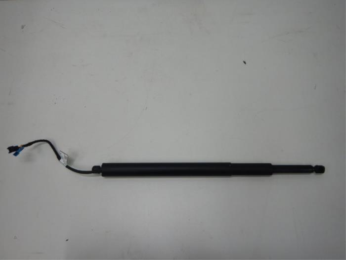 Achterklep motor BMW 5-Serie (22744056)