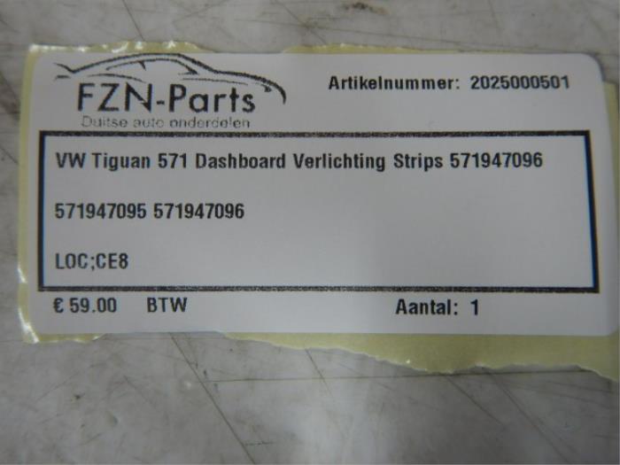 Sierstrip Volkswagen Tiguan (22743568)