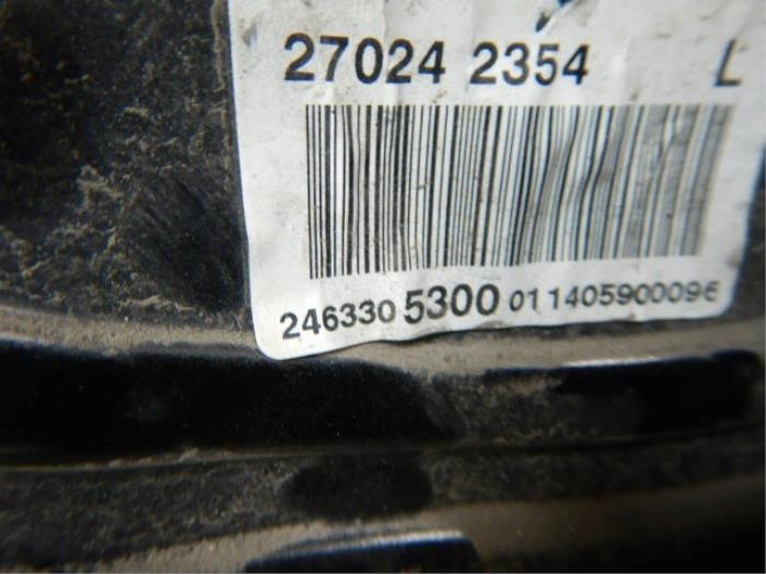 Mercedes-Benz W246 B-klasse Wielophanging Fusee Veerpoot Links