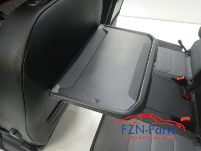 VW Tiguan 5NA R-Line Interieur Alcantara Stof Leer Verwarmd Voorstoelen hoogteverstel en verwarmbaarAirbags voorAirbags Achter overzettenZonder deurpanelenOude airbags retourInterieur, Stof, Leer, Alcantara, Tiguan 5NA