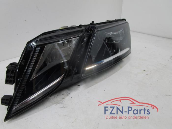 Koplamp links Skoda Octavia (22721872)