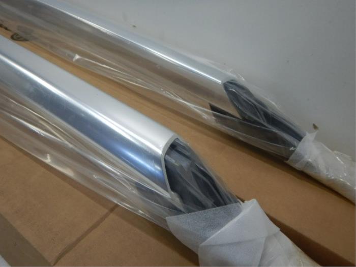 VW Caddy 2K7 dakdragers Dakrails Set Links Rechts Chrome NIEUW