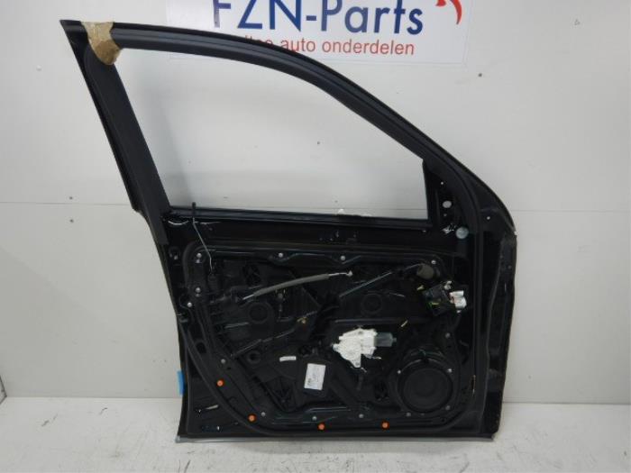 Portier 4Deurs links-voor Mercedes GL-KLASSE (22723260)