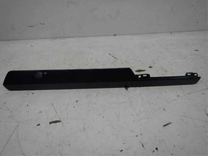 Dashboard deel Volkswagen Tiguan (22743567)