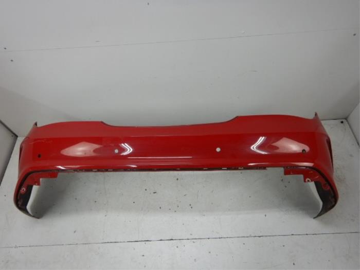 Mercedes-Benz CLA W117 Achterbumper 6PDC Jupiterrot
