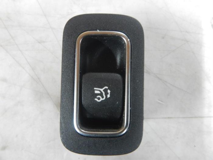 Schakelaar achterklep Mercedes A-Klasse (22738906)