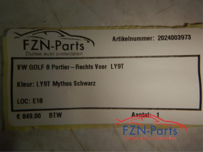 VW Golf 8 Portier Rechts-Voor LY9T Kleur: LY9T