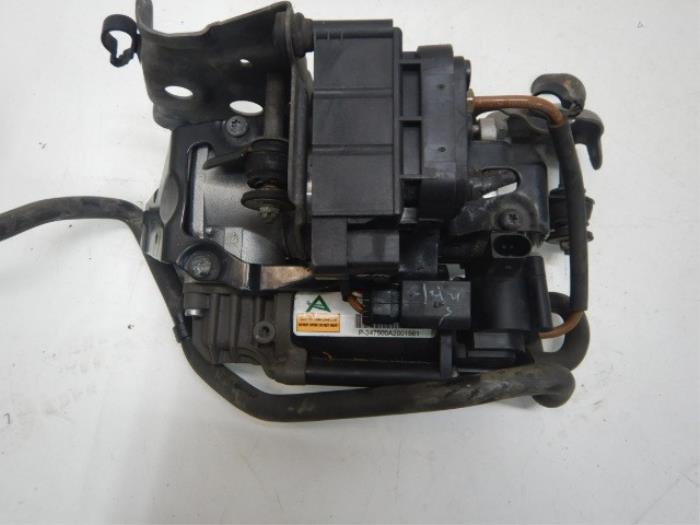 Mercedes-Benz C-Klasse W205 Compressor Air-Matic