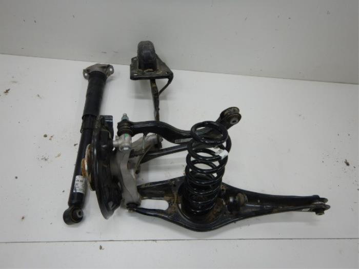 Wielophanging links-achter Seat Ateca (22729517)