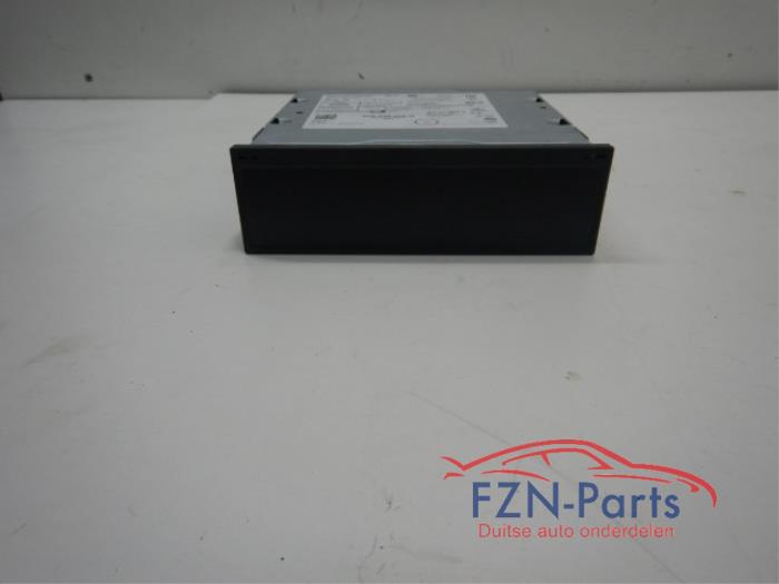 VW Passat B8 regelapparaat Radio Navigatie